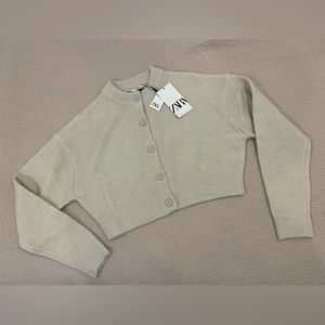 NWT Zara Cropped Cardigan Sweater (oatmeal/beige) - Medium